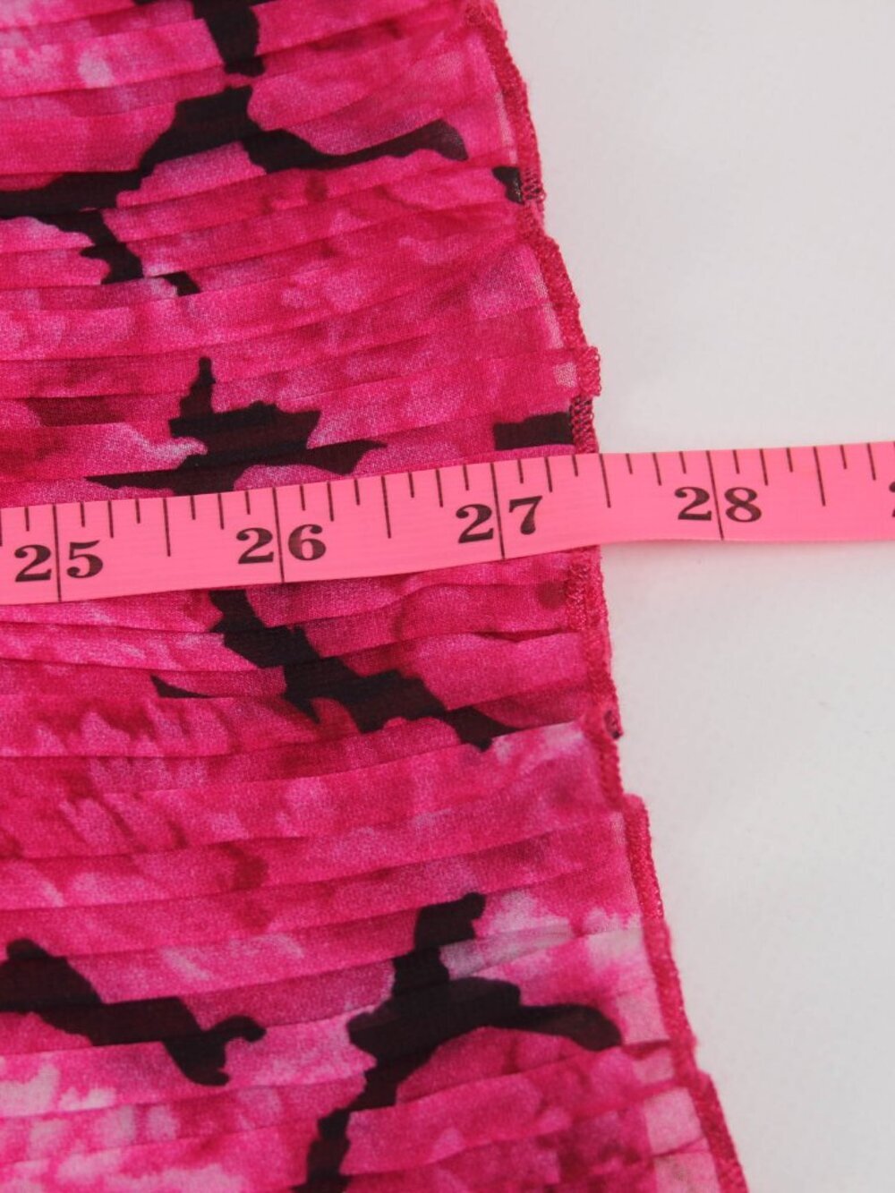 Picadilly Pink Pleated Sleeveless Blouse Size L Tie Neck Chiffon Lined Top - Picture 10 of 10